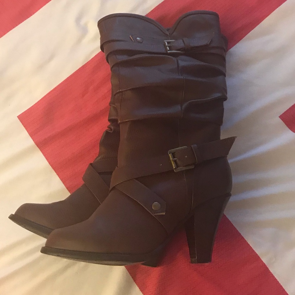 Brown boots- Size 6.5